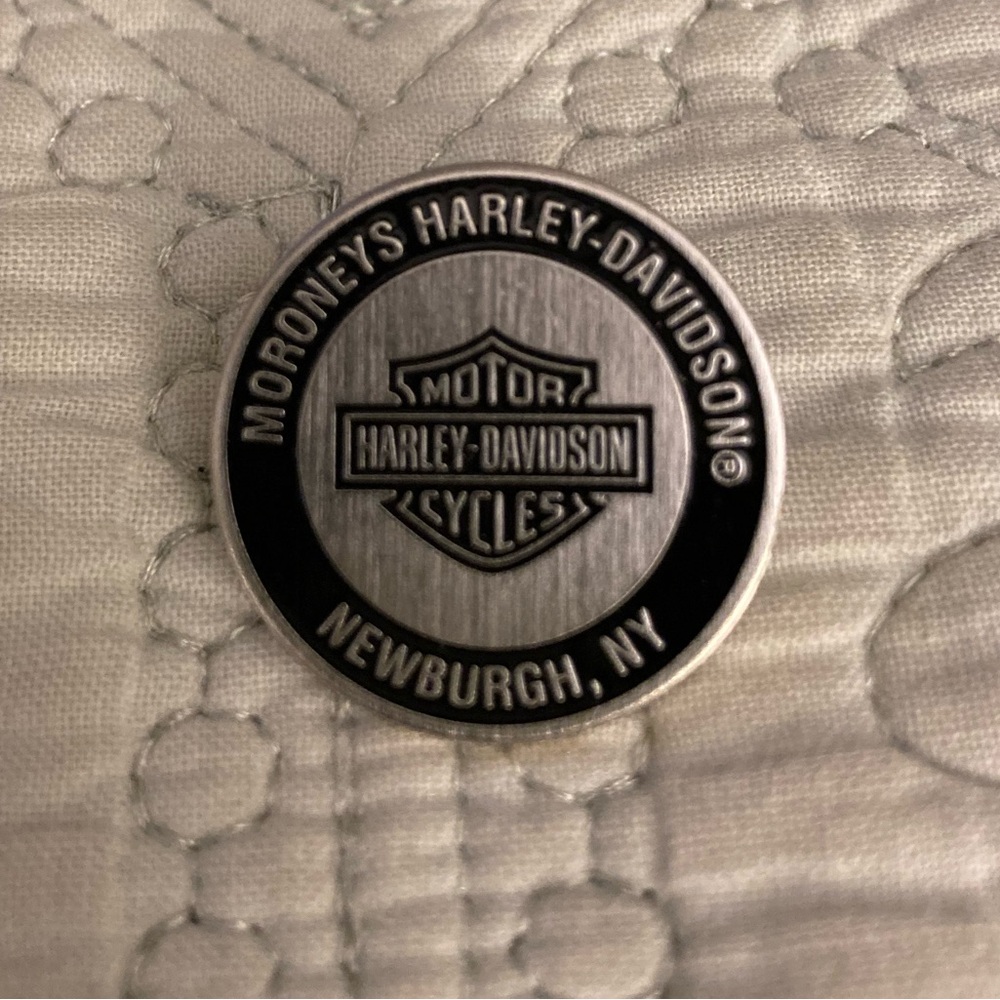 Harley-Davidson Oil Dip Dot Moroney's Harley-Davidson Newburgh NY Logo